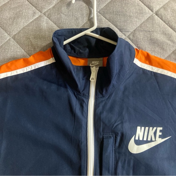 Nike Sportswear Windbreaker Blue Orange Size Large Full Zip Lightweight Jacket - Picture 2 of 11